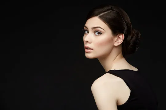 编辑精选解读头像